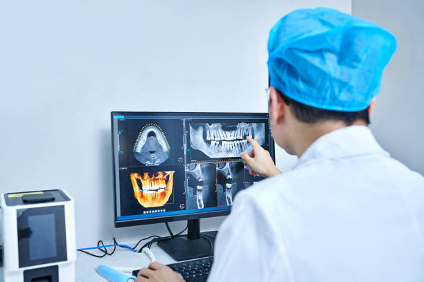 Best Weekend Emergency Dentist in Granville South, OH