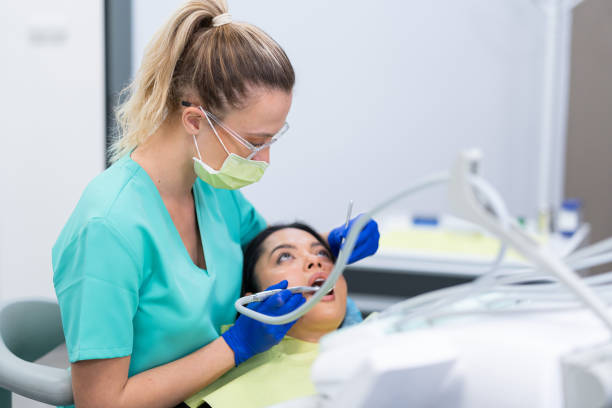 Best Emergency Dental Extractions in Granville South, OH